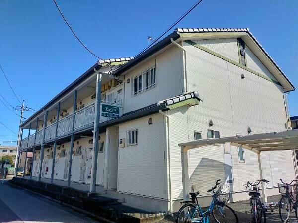 ファミーユ茂木Bの物件外観写真