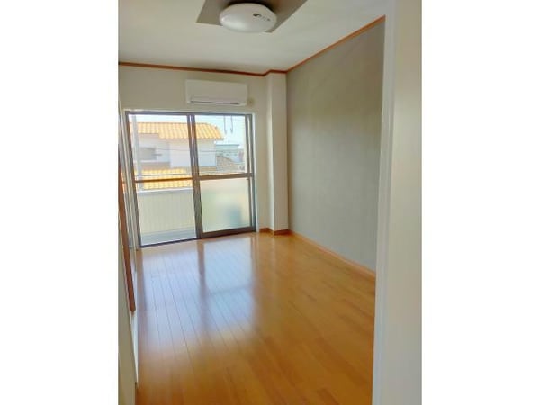 居室(全室照明器具付)