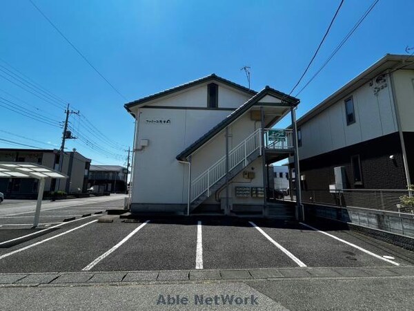 駐車場(北側駐車場)