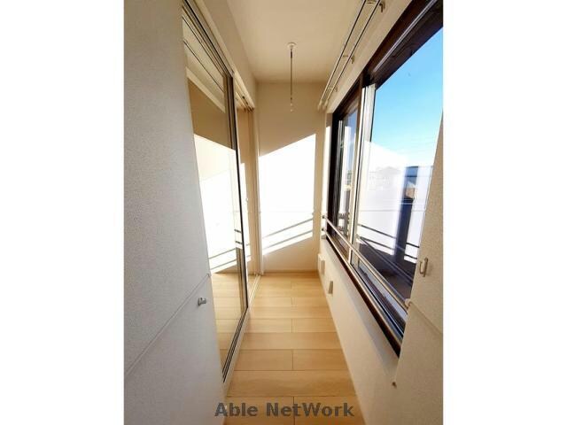 物件内観写真9　(サンルーム)