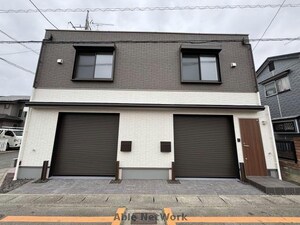 Warehouse五十子外観写真