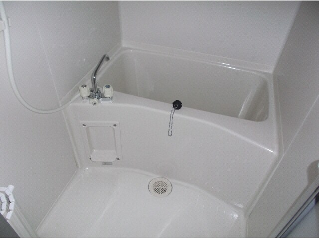 物件内観写真6　(浴室)