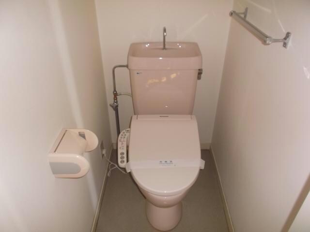 物件内観写真14　(トイレ)