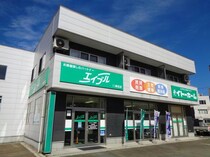 奥羽本線・山形線 新庄駅 2階建 築16年の外観写真