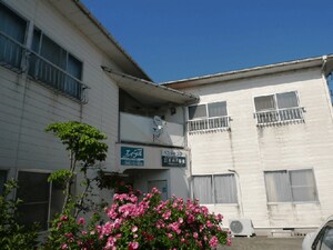 パステルスリー外観写真