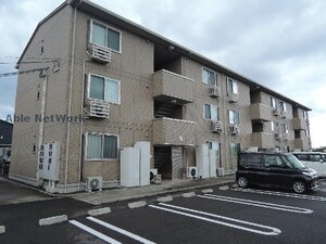 アヴァンツァーレ外観写真