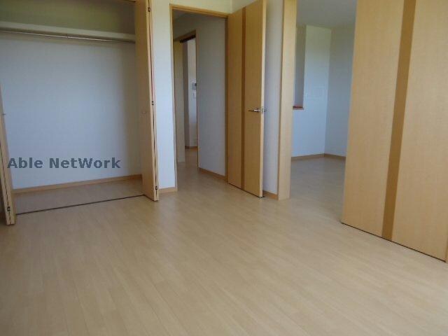 物件内観写真11　(南側)