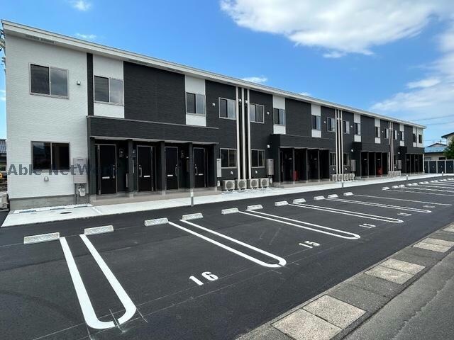 プレジャーの物件外観写真