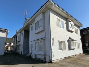 コヤマハイツＡ棟外観写真