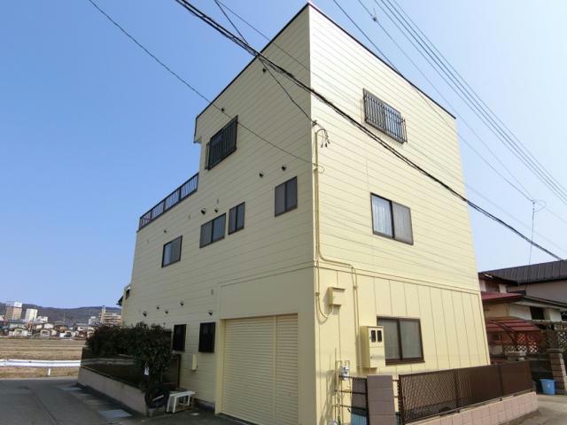 テラスハウス金川町
