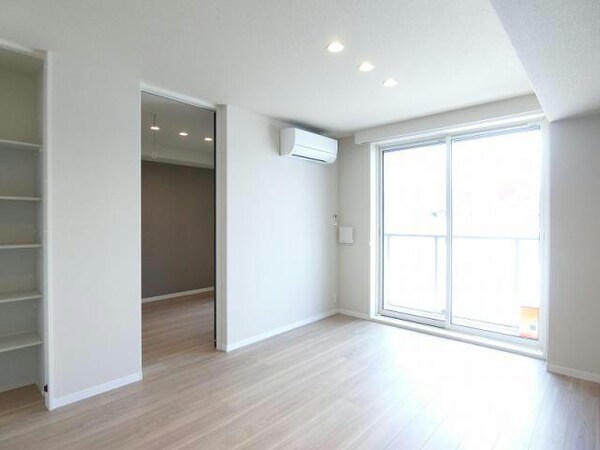 リビングダイニング