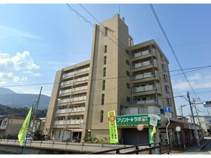 阿武マンション外観写真
