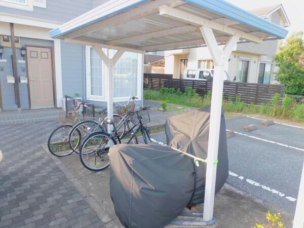駐輪場(駐輪場)