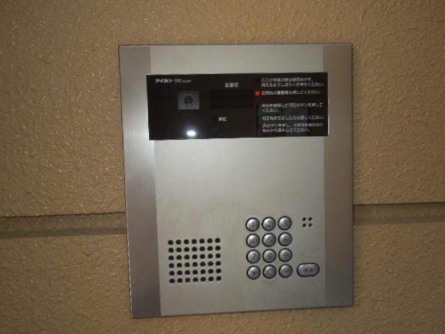 物件外観写真2　(オートロック)