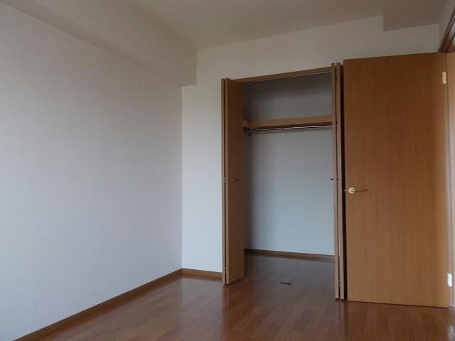 物件内観写真8　(収納)