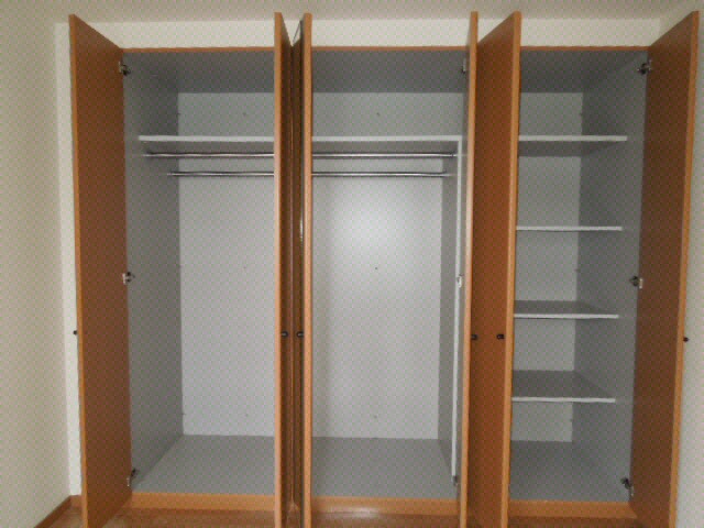 物件内観写真10　(収納)