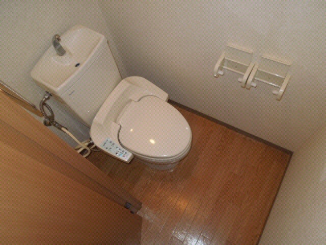 物件内観写真14　(トイレ)