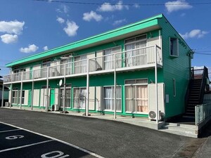 ファーストグリーン外観写真