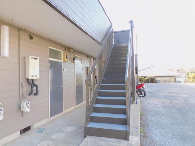 物件外観写真3　(A棟共用通路)