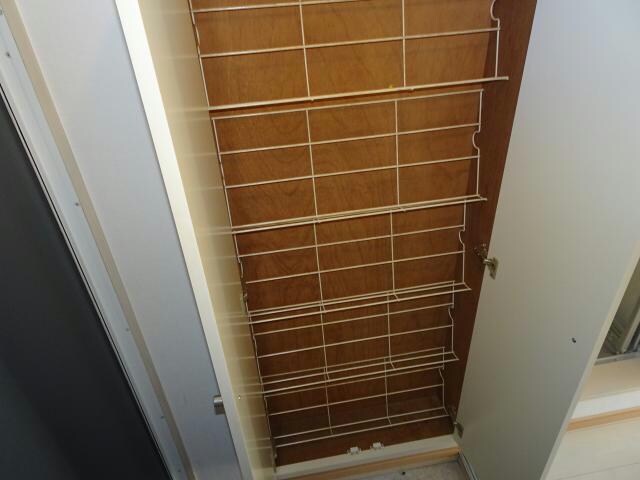 物件内観写真19　(下駄箱)