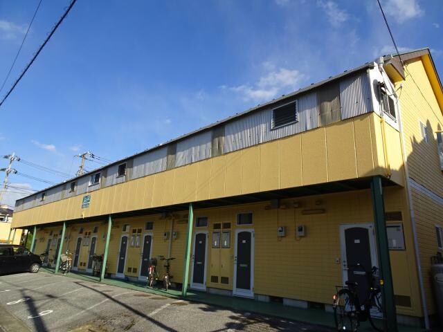 物件外観写真2　(駐車場)