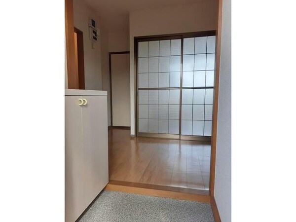 玄関回り(玄関)