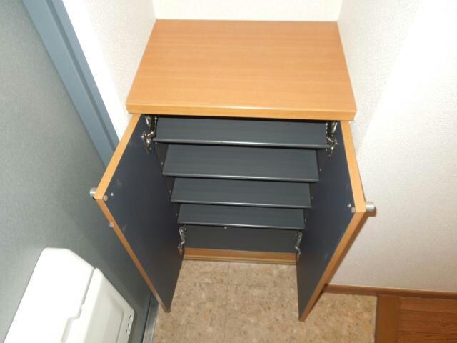 物件内観写真13　(シューズボックス)