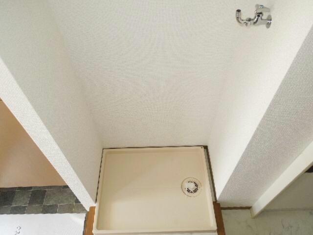 物件内観写真8　(室内洗濯機置き場)