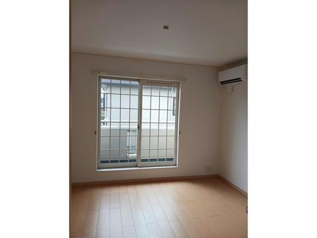 物件内観写真6　(リビング)