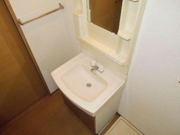 洗面所・脱衣所(独立洗面台)