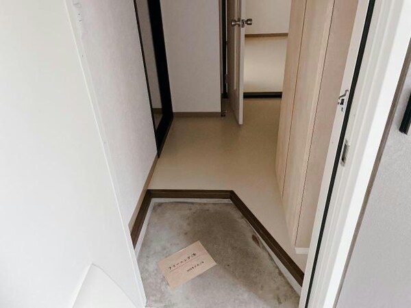 玄関回り(玄関)