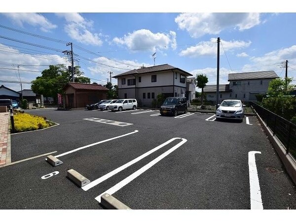 駐車場(駐車場)