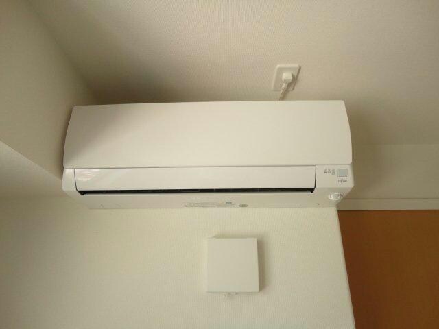物件内観写真15　(エアコン)