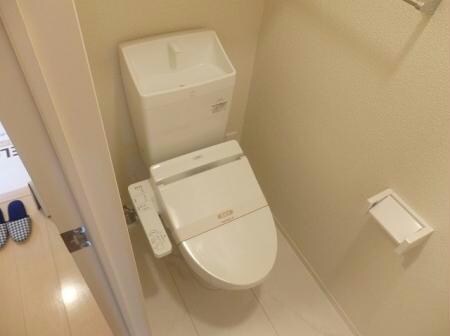 物件内観写真13　(トイレ)