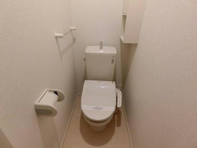 物件内観写真14　(トイレ)