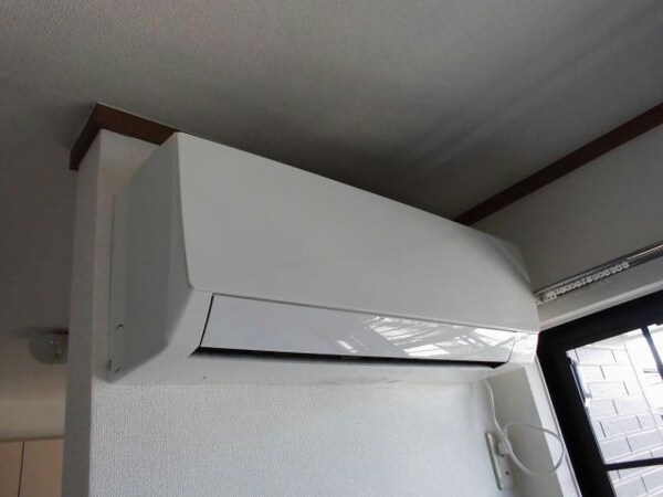 空調設備(エアコン)