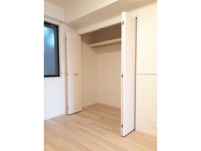 物件内観写真6　(クローゼット)