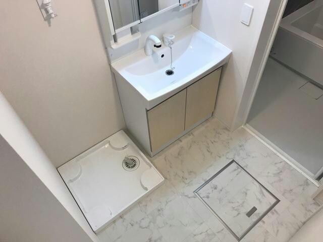 物件内観写真10　(脱衣所)