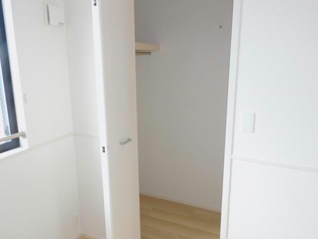 物件内観写真17　(クローゼット)
