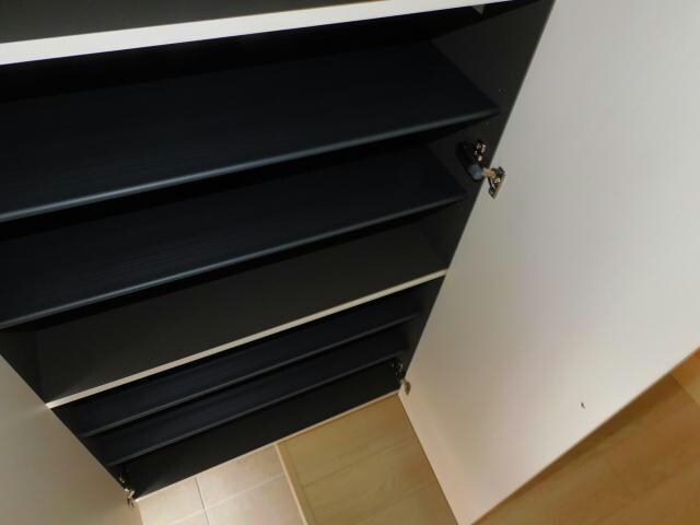 物件内観写真24　(シューズボックス)