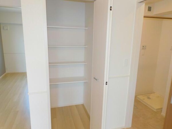 収納(クローゼット)