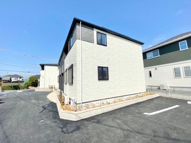 物件外観写真2　(外観)