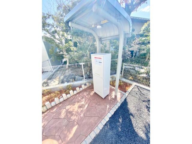物件外観写真5　(宅配BOX)