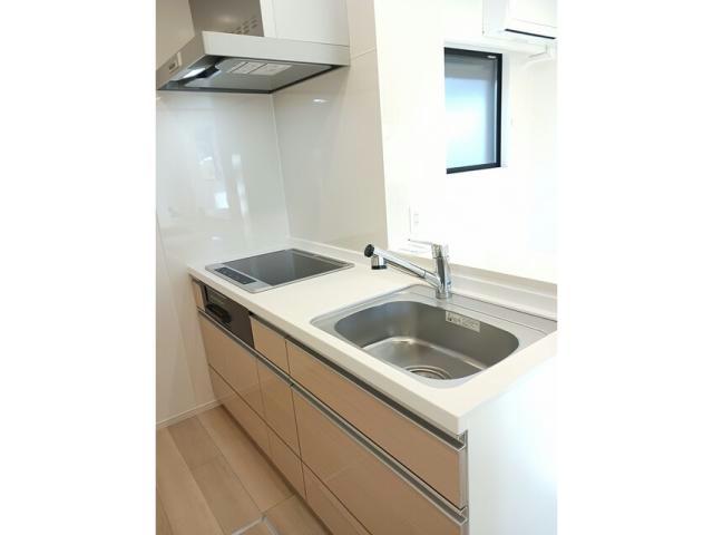 物件内観写真10　(対面式キッチン)