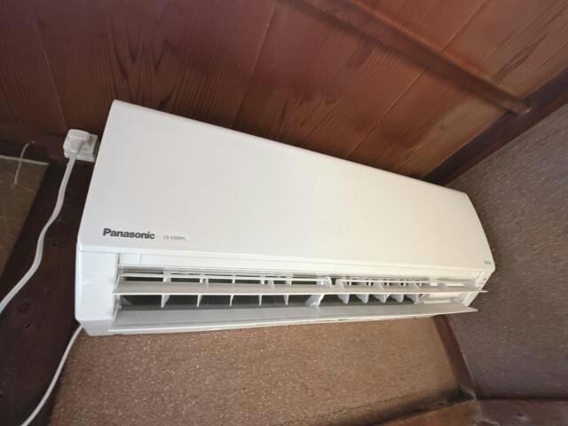 物件内観写真11　(エアコン)