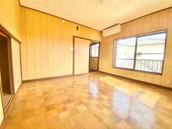 居室(２階洋室)