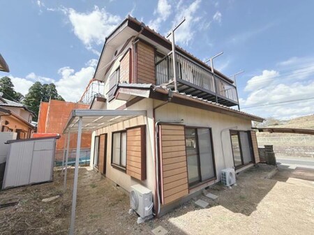 西国吉貸家外観写真