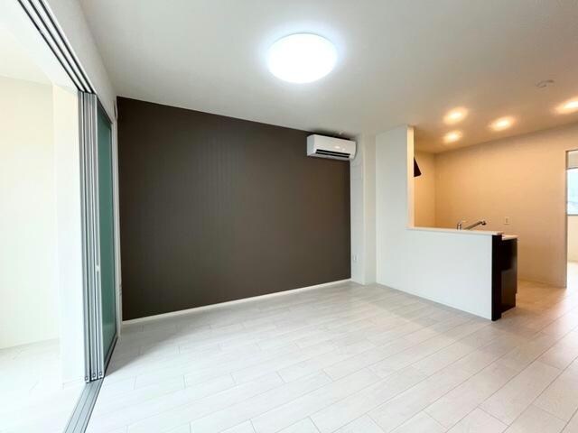 物件内観写真2　(イメージ写真)