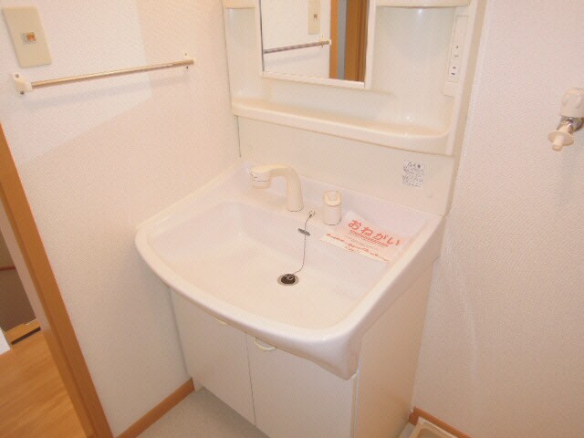 物件内観写真12　(洗面)