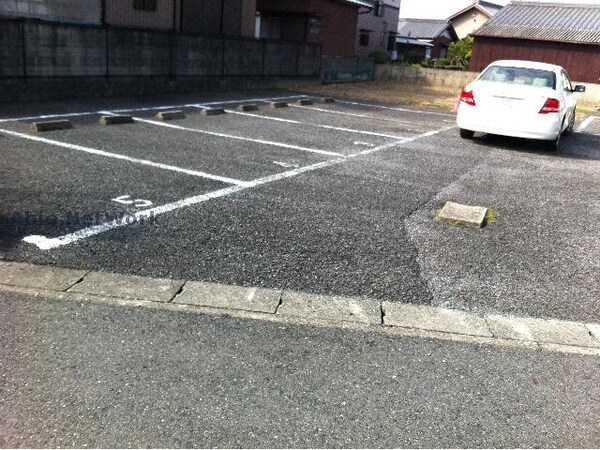 駐車場(駐車場)